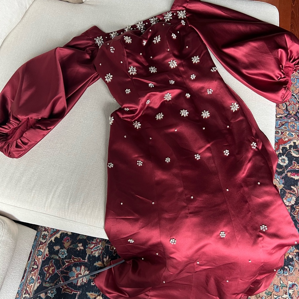 Elegant Burgundy Gown with Floral Embellishments